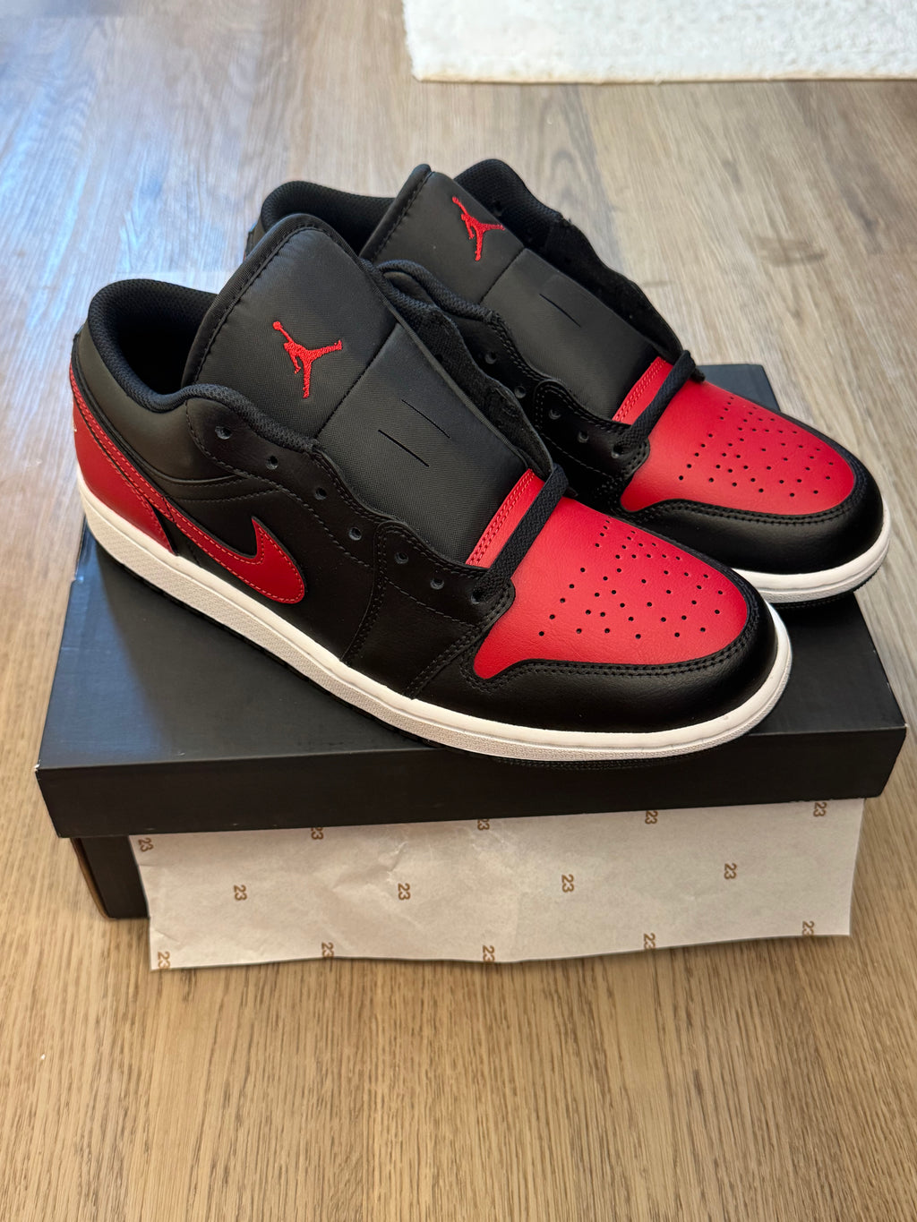 Air Jordan 1 Low Bred Twist – Black/Red – Men’s Size 10